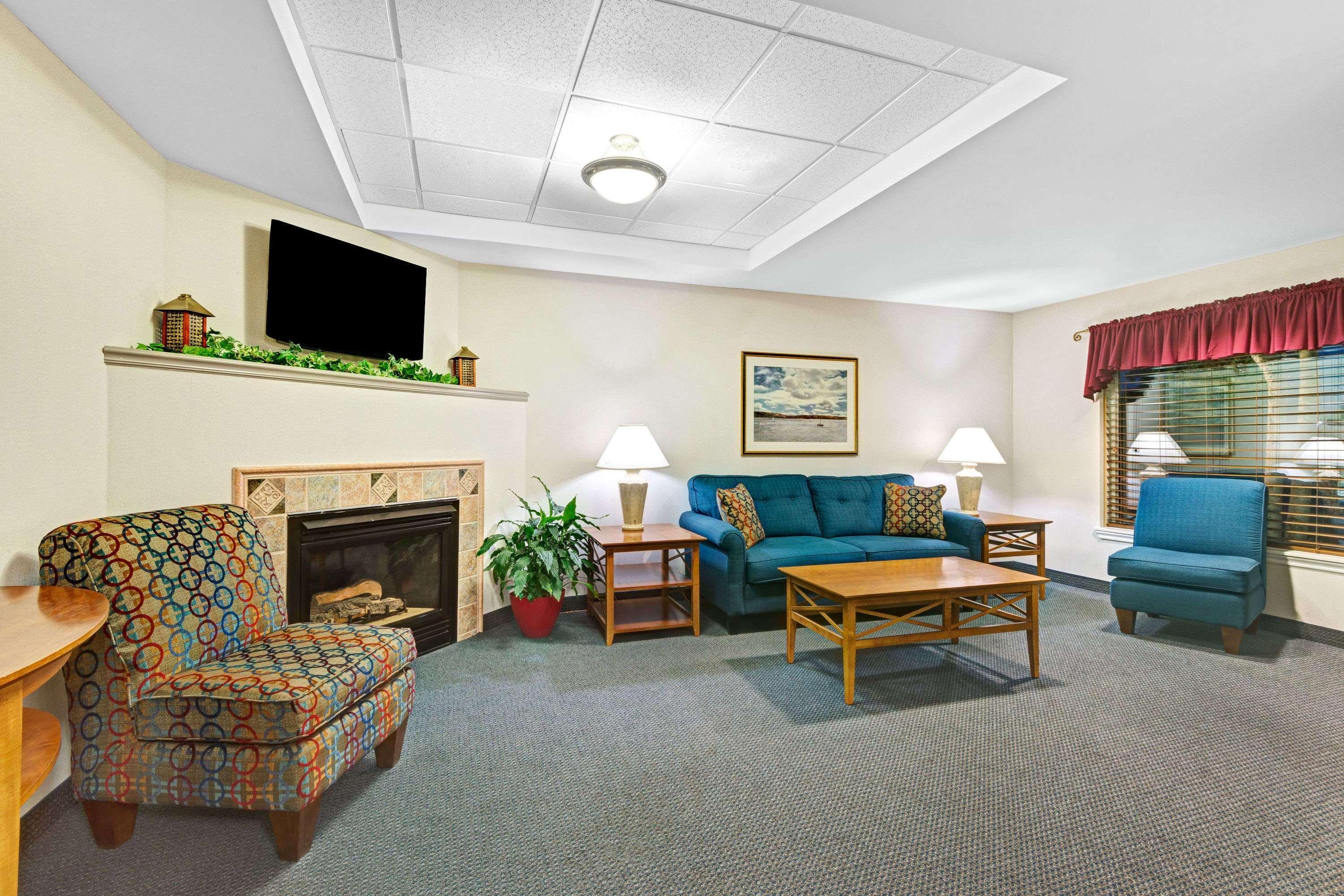 Ramada By Wyndham Saco/Old Orchard Beach Area Zewnętrze zdjęcie