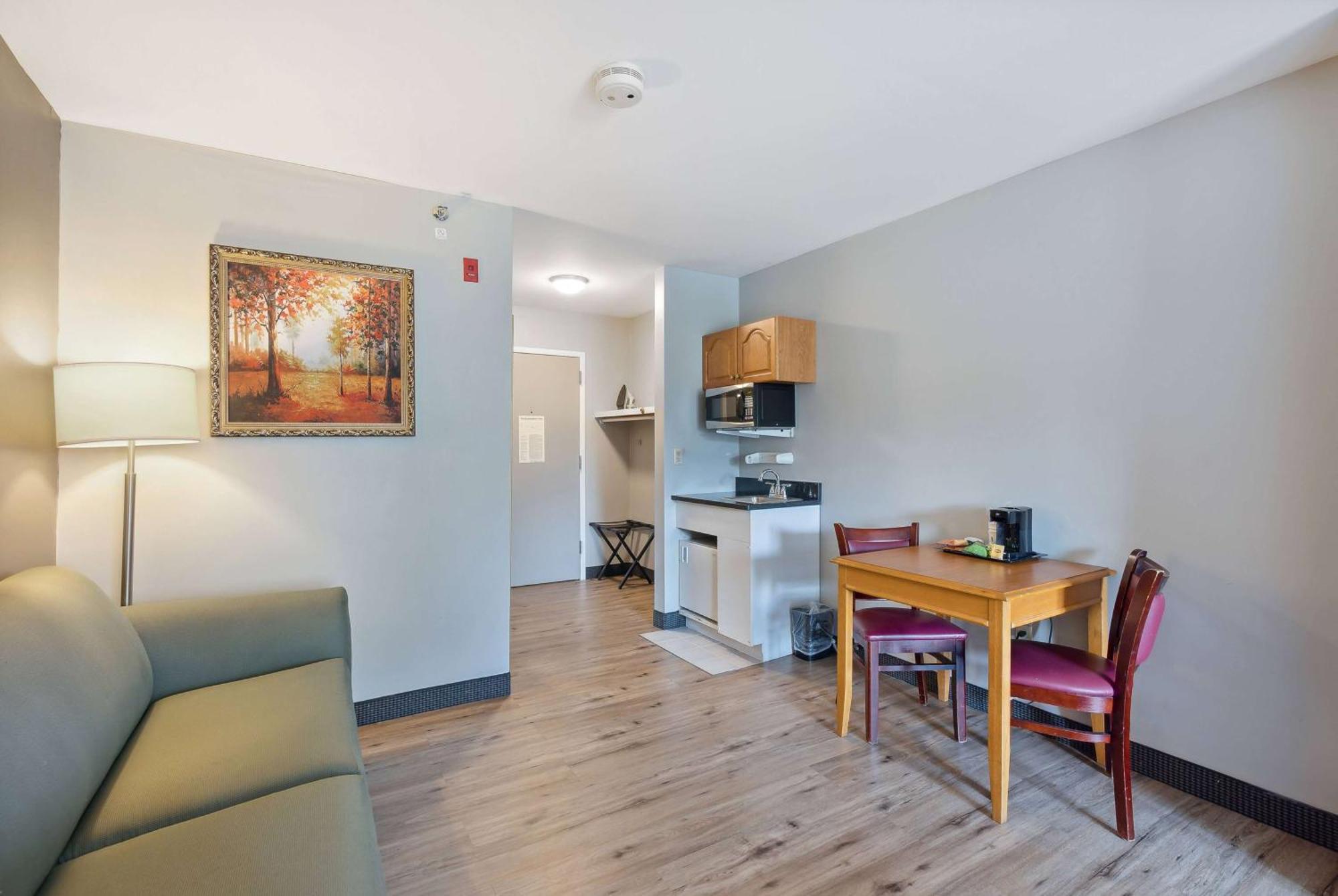 Ramada By Wyndham Saco/Old Orchard Beach Area Zewnętrze zdjęcie